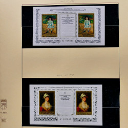 Collection de timbres et blocs de Russie 1959-1999 neufs** en 4 albums.