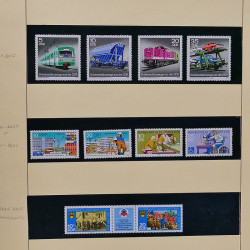 Collection timbres d'Allemagne de l'Est (DDR) 1977-1999 neufs** en 5 albums.