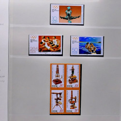 Collection timbres d'Allemagne de l'Est (DDR) 1977-1999 neufs** en 5 albums.
