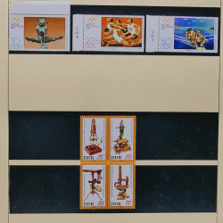 Collection timbres d'Allemagne de l'Est (DDR) 1977-1999 neufs** en 5 albums.