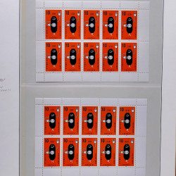Collection timbres d'Allemagne de l'Est (DDR) 1977-1999 neufs** en 5 albums.