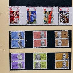 Collection timbres d'Allemagne de l'Est (DDR) 1977-1999 neufs** en 5 albums.