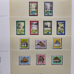 Collection timbres d'Allemagne de l'Est (DDR) 1977-1999 neufs** en 5 albums.
