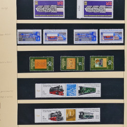 Collection timbres d'Allemagne de l'Est (DDR) 1977-1999 neufs** en 5 albums.