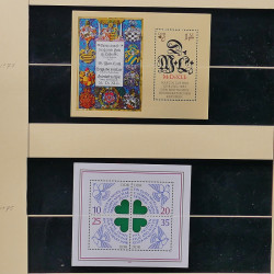 Collection timbres d'Allemagne de l'Est (DDR) 1977-1999 neufs** en 5 albums.
