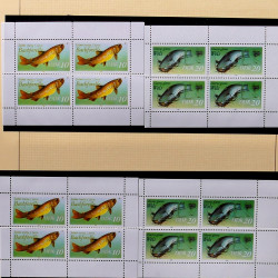 Collection timbres d'Allemagne de l'Est (DDR) 1977-1999 neufs** en 5 albums.