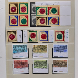 Collection timbres d'Allemagne de l'Est (DDR) 1977-1999 neufs** en 5 albums.