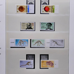 Collection timbres d'Allemagne de l'Est (DDR) 1977-1999 neufs** en 5 albums.