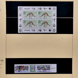 Collection timbres d'Allemagne de l'Est (DDR) 1977-1999 neufs** en 5 albums.