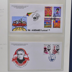 Collection enveloppes premier jour (FDC) d'Albanie 1986-1999 en 3 albums.