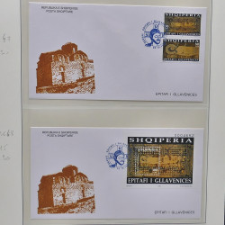 Collection enveloppes premier jour (FDC) d'Albanie 1986-1999 en 3 albums.