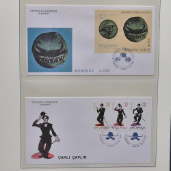 Collection enveloppes premier jour (FDC) d'Albanie 1986-1999 en 3 albums.