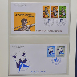 Collection enveloppes premier jour (FDC) d'Albanie 1986-1999 en 3 albums.