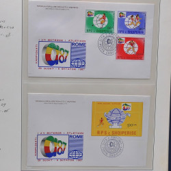 Collection enveloppes premier jour (FDC) d'Albanie 1986-1999 en 3 albums.