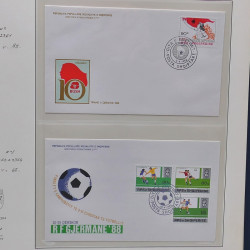 Collection enveloppes premier jour (FDC) d'Albanie 1986-1999 en 3 albums.