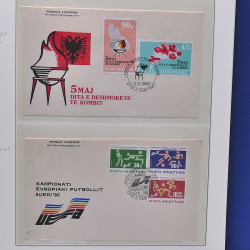 Collection enveloppes premier jour (FDC) d'Albanie 1986-1999 en 3 albums.