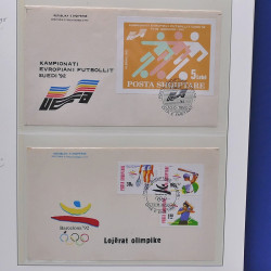 Collection enveloppes premier jour (FDC) d'Albanie 1986-1999 en 3 albums.