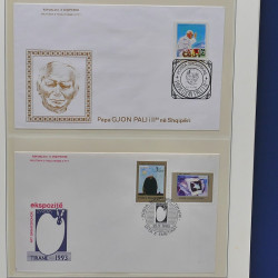 Collection enveloppes premier jour (FDC) d'Albanie 1986-1999 en 3 albums.