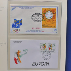 Collection enveloppes premier jour (FDC) d'Albanie 1986-1999 en 3 albums.