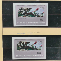 Collection timbres d'Albanie neufs** en double 1982-1999 en 4 albums.