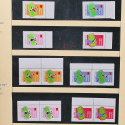 Collection timbres d'Albanie neufs** en double 1982-1999 en 4 albums.