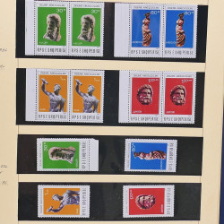 Collection timbres d'Albanie neufs** en double 1982-1999 en 4 albums.