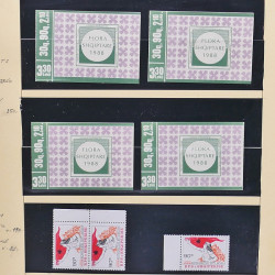 Collection timbres d'Albanie neufs** en double 1982-1999 en 4 albums.