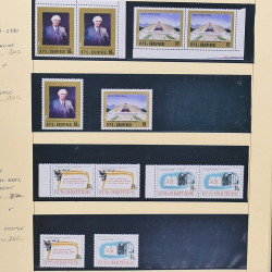 Collection timbres d'Albanie neufs** en double 1982-1999 en 4 albums.