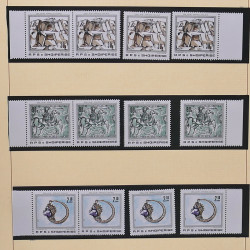 Collection timbres d'Albanie neufs** en double 1982-1999 en 4 albums.