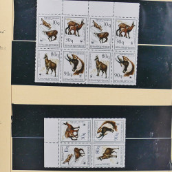 Collection timbres d'Albanie neufs** en double 1982-1999 en 4 albums.