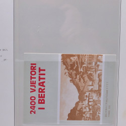 Collection timbres d'Albanie neufs** en double 1982-1999 en 4 albums.