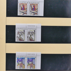 Collection timbres d'Albanie neufs** en double 1982-1999 en 4 albums.