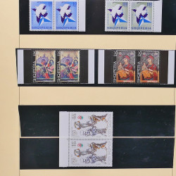 Collection timbres d'Albanie neufs** en double 1982-1999 en 4 albums.