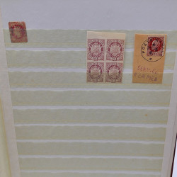 Lot massif de timbres de France oblitérés en 12 albums.