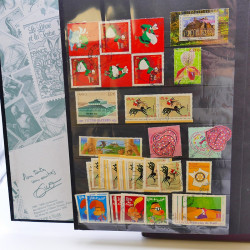 Lot massif de timbres de France oblitérés en 12 albums.