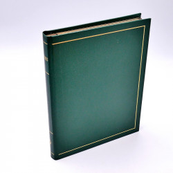Lot de classeurs et album pour timbres-poste.