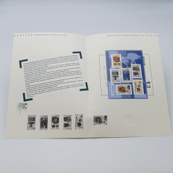 Collection de documents philatéliques Premier Jour France 2014-2015 en un album.