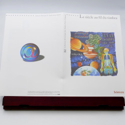Collection de documents philatéliques Premier Jour France 2001-2002 en un album.