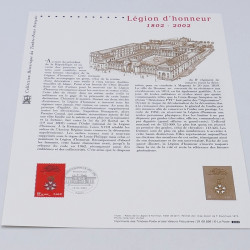 Collection de documents philatéliques Premier Jour France 2001-2002 en un album.
