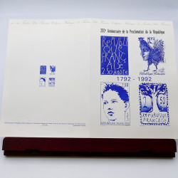 Collection de documents philatéliques Premier Jour France 1992-1993 en un album.