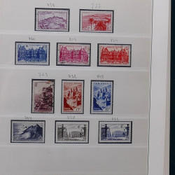 Collection timbres de France 1945-1959 neufs et oblitérés en un album.