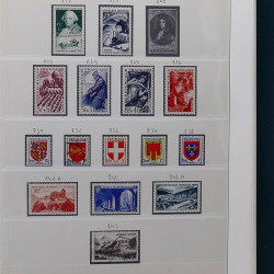 Collection timbres de France 1945-1959 neufs et oblitérés en un album.