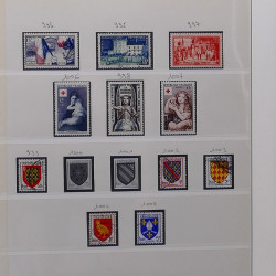 Collection timbres de France 1945-1959 neufs et oblitérés en un album.