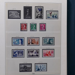 Collection timbres de France 1945-1959 neufs et oblitérés en un album.