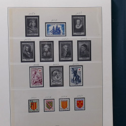 Collection timbres de France 1945-1959 neufs et oblitérés en un album.