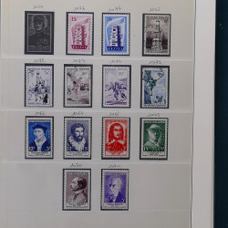 Collection timbres de France 1945-1959 neufs et oblitérés en un album.