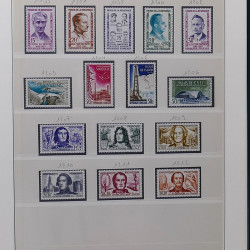 Collection timbres de France 1945-1959 neufs et oblitérés en un album.