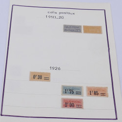 Lot de timbres France et Monde à trier en un carton.