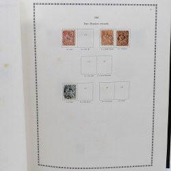 Lot de timbres France et Monde à trier en un carton.