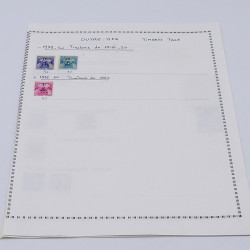 Lot de timbres France et Monde à trier en un carton.